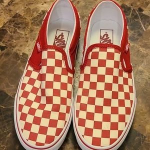 Tango red checkered board slip on Vans